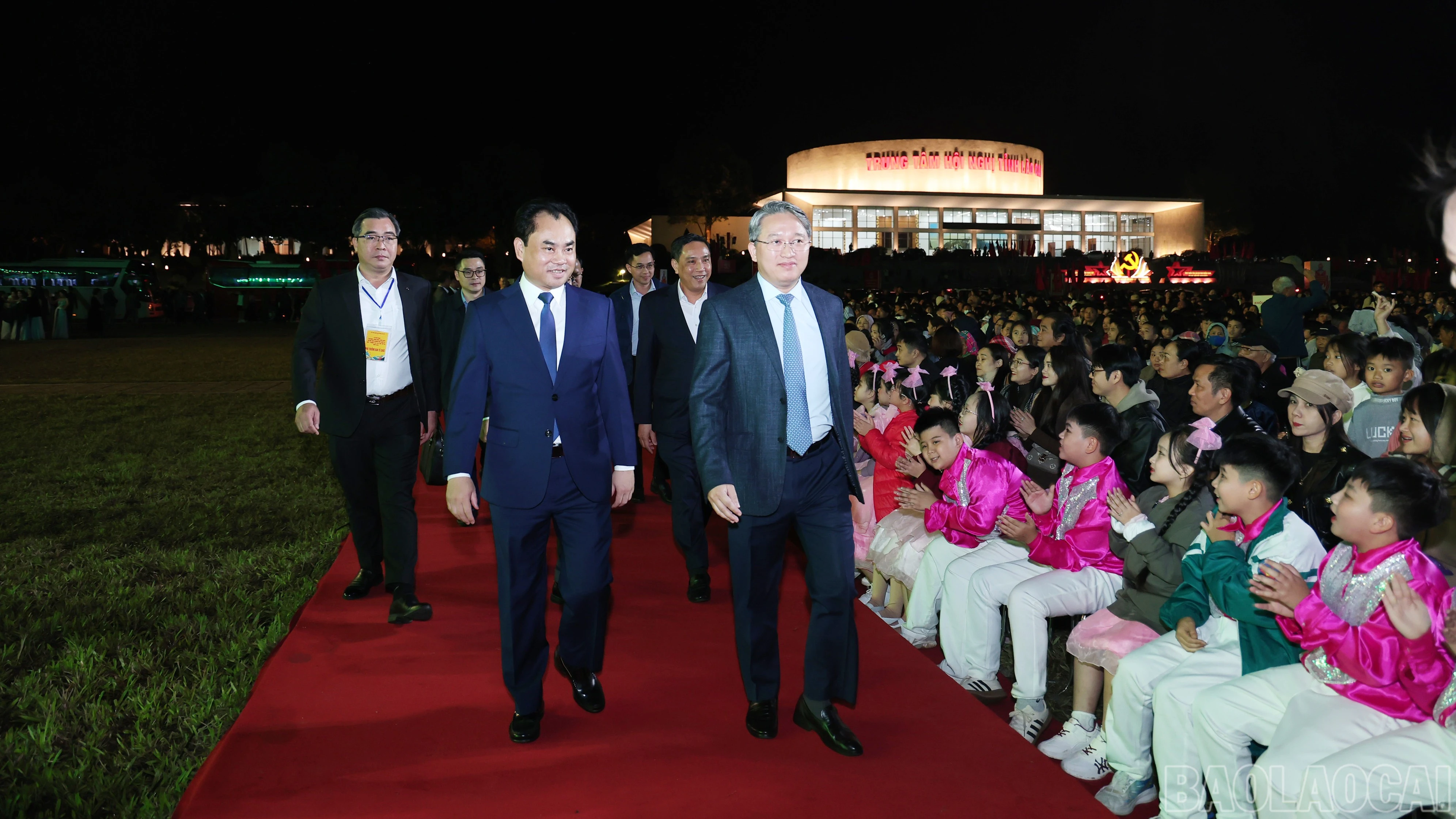 baolaocai-br_z7242344259070-efa23c7522fc22b216a69354886470af.jpg