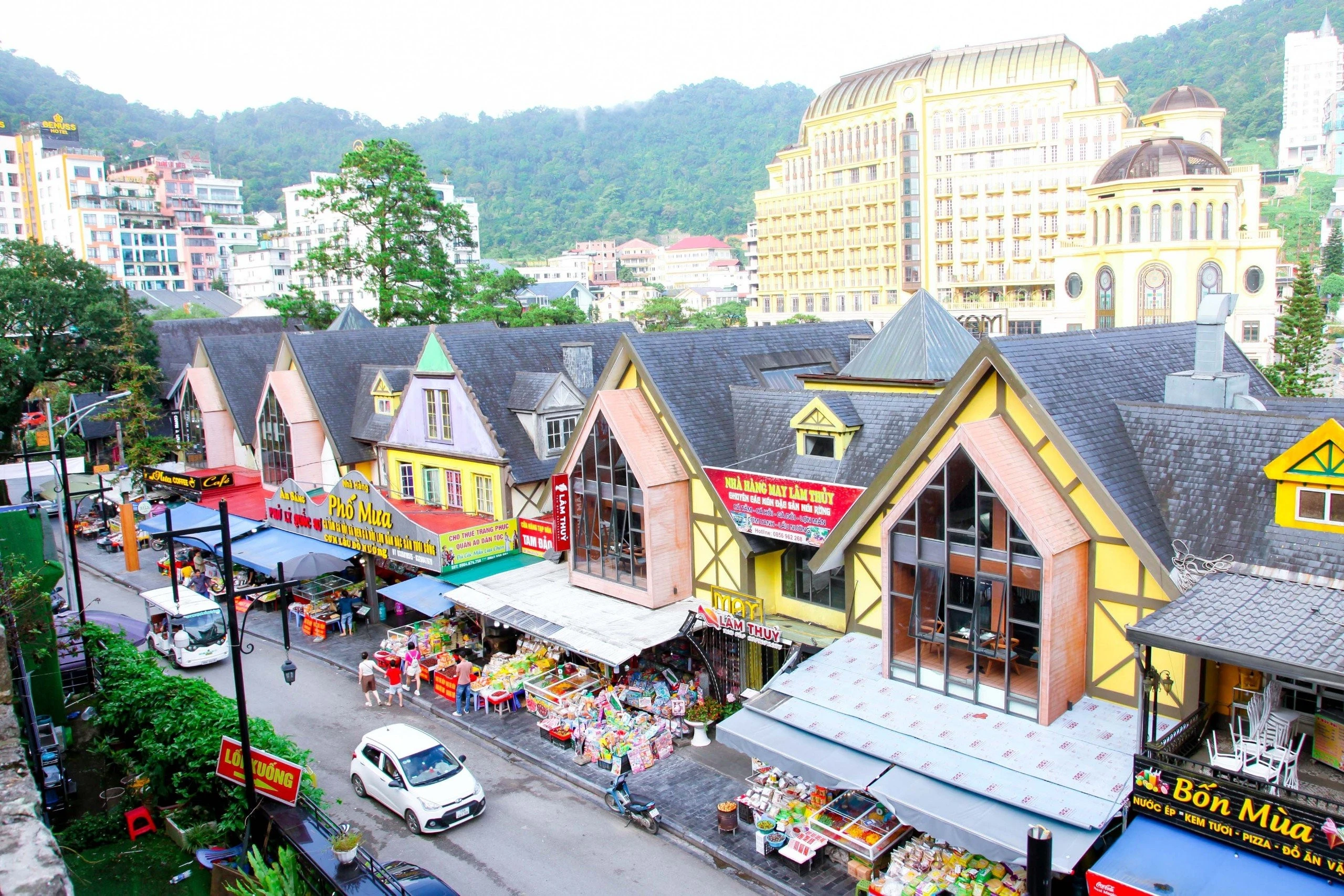 Khu du lịch Tam Đảo được đầu tư, chỉnh trang, thu hút ngày càng nhiều du khách đến tham quan, nghỉ dưỡng.