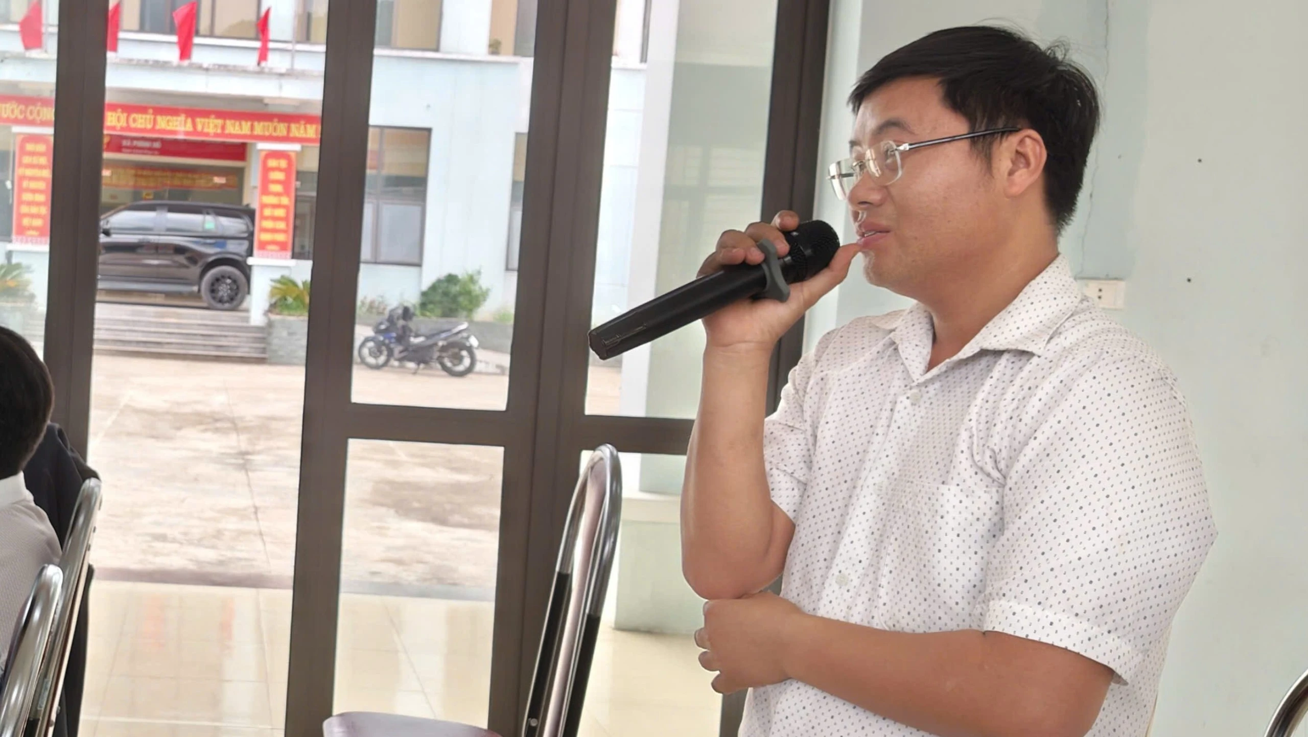 cac-dai-bieu-phat-bieu-y-kien-1-1351.jpg