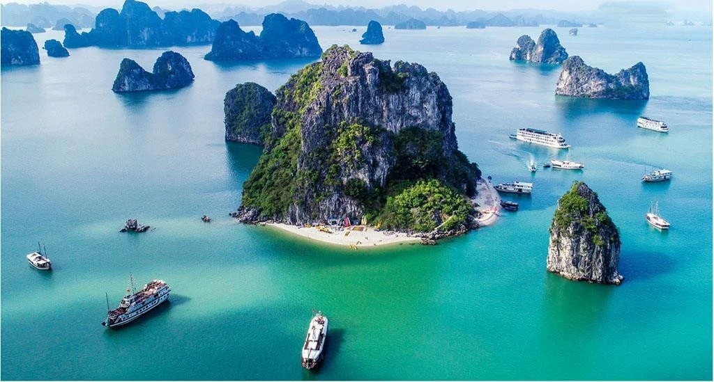 Vịnh Hạ Long. Ảnh: VGP