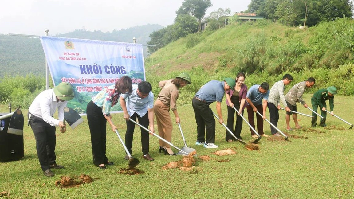 2-khoi-cong-tai-trinh-tuong.jpg