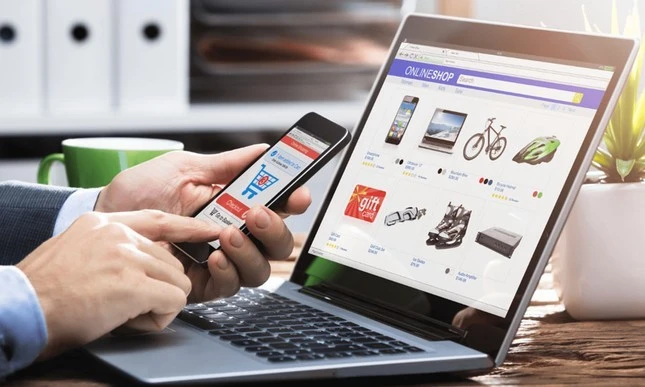 Bộ Tài chính bỏ đề xuất miễn thuế với hàng nhập khẩu trên thương mại điện tử dưới 1 triệu đồng.