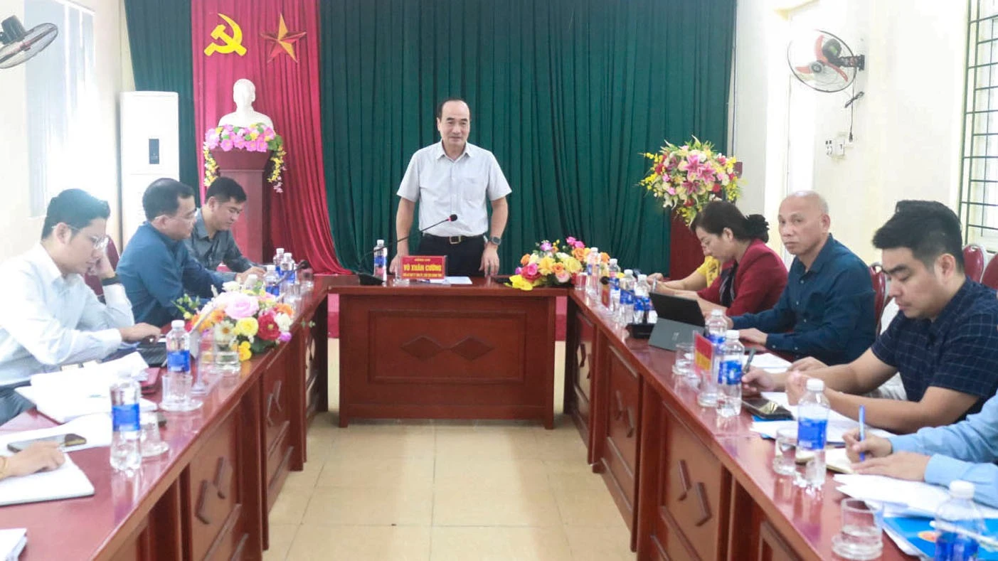 pho-bi-thu-thuong-truc-tinh-uy-vu-xuan-cuong-phat-bieu-tai-buoi-lam-viec.jpg