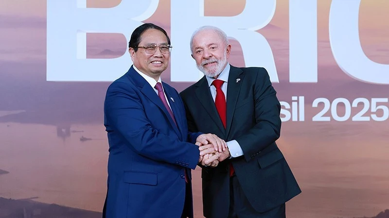 Tổng thống Cộng hòa Liên bang Brazil Lula da Silva đón Thủ tướng Phạm Minh Chính tham dự Hội nghị Thượng đỉnh BRICS mở rộng năm 2025.