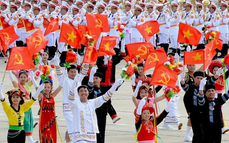 Tổ chức Ngày Văn hóa Việt Nam gắn với Ngày hội Đại đoàn kết toàn dân tộc.