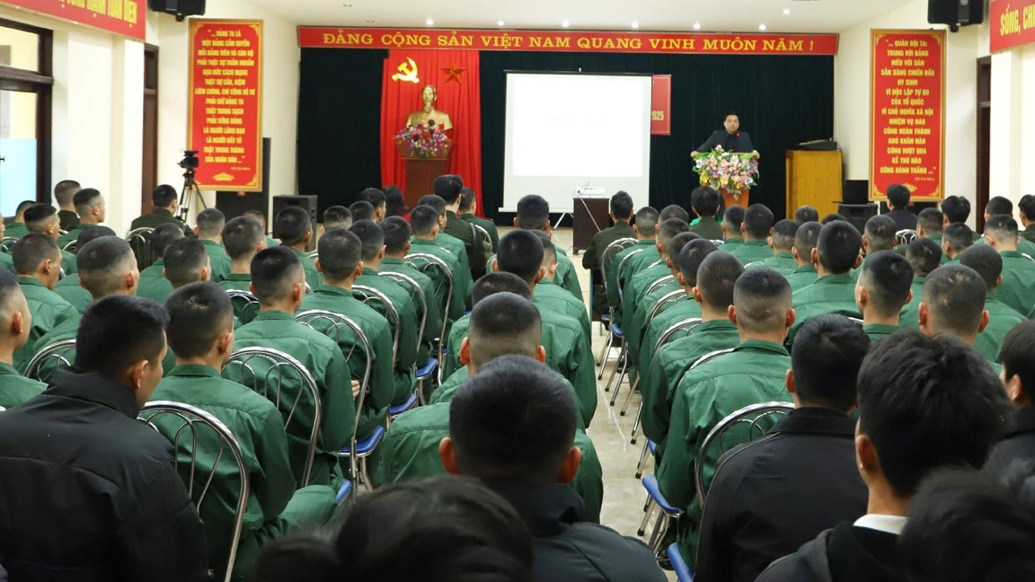 quan-canh-lop-hoc.jpg