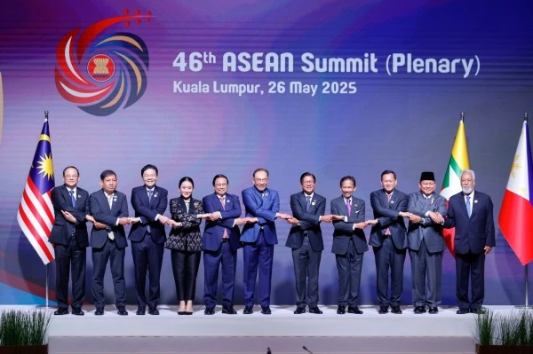 Hội nghị Cấp cao ASEAN lần thứ 46 và các hội nghị cấp cao liên quan khai mạc sáng 26/5 tại Trung tâm Hội nghị Kuala Lumpur.