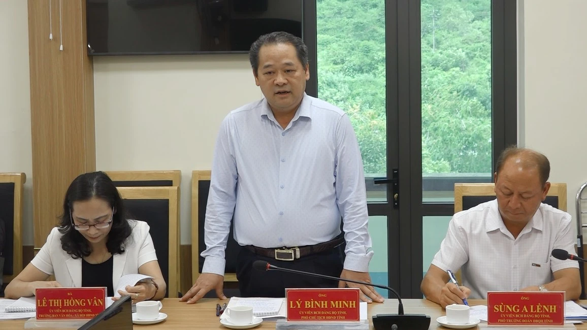 dong-chi-ly-binh-minh-uy-vien-ban-chap-hanh-dang-bo-tinh-pho-chu-tich-hdnd-tinh-phat-bieu-tai-buoi-lam-viec.png