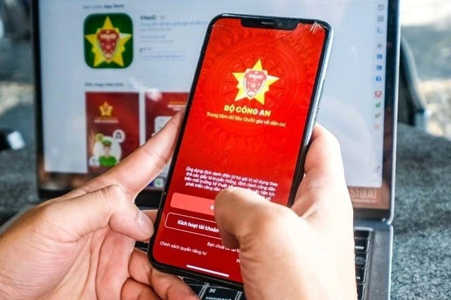 Khẩn trương hoàn thành số hóa dữ liệu hộ tịch.