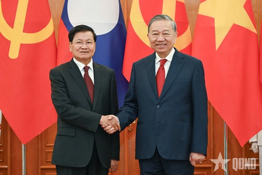 Tổng Bí thư Tô Lâm với Tổng Bí thư, Chủ tịch nước Lào Thongloun Sisoulith.