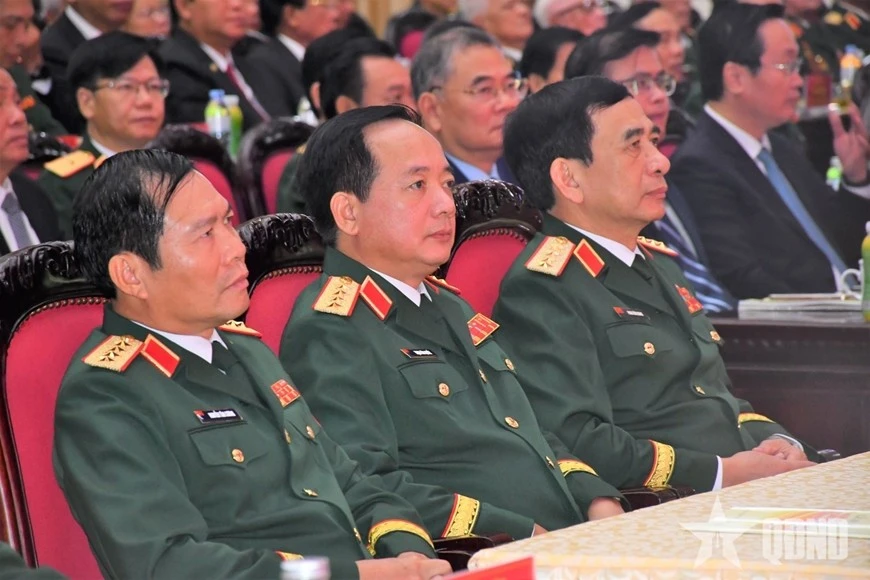 Đại tướng Phan Văn Giang, Đại tướng Trịnh Văn Quyết, Đại tướng Nguyễn Tân Cương dự lễ kỷ niệm.