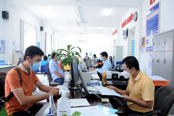 Người nộp thuế có thể được giảm trừ tối đa 47 triệu đồng cho y tế, giáo dục.
