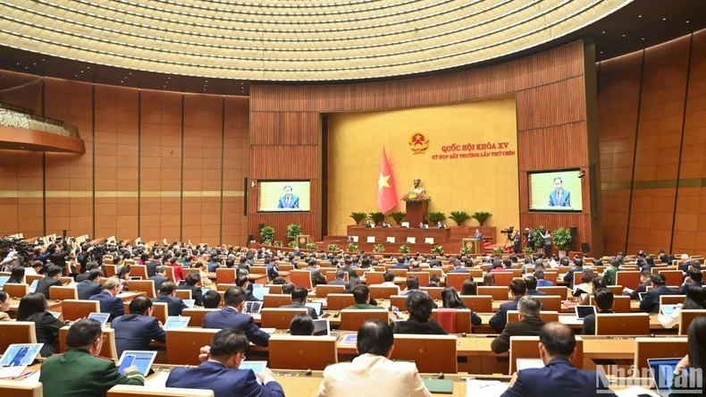 Quang cảnh phiên khai mạc.