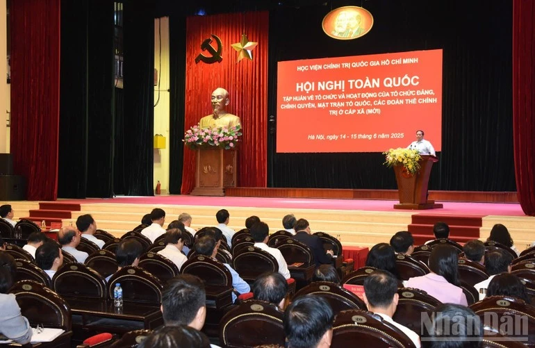 Quang cảnh hội nghị.