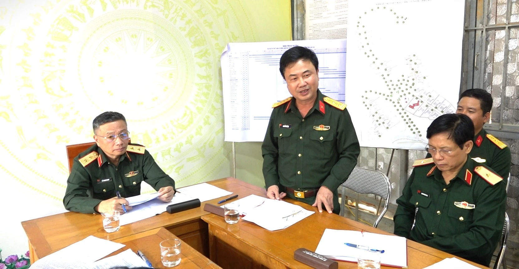 binh-doan-12-bao-cao-tien-do-thi-cong-du-an.jpg