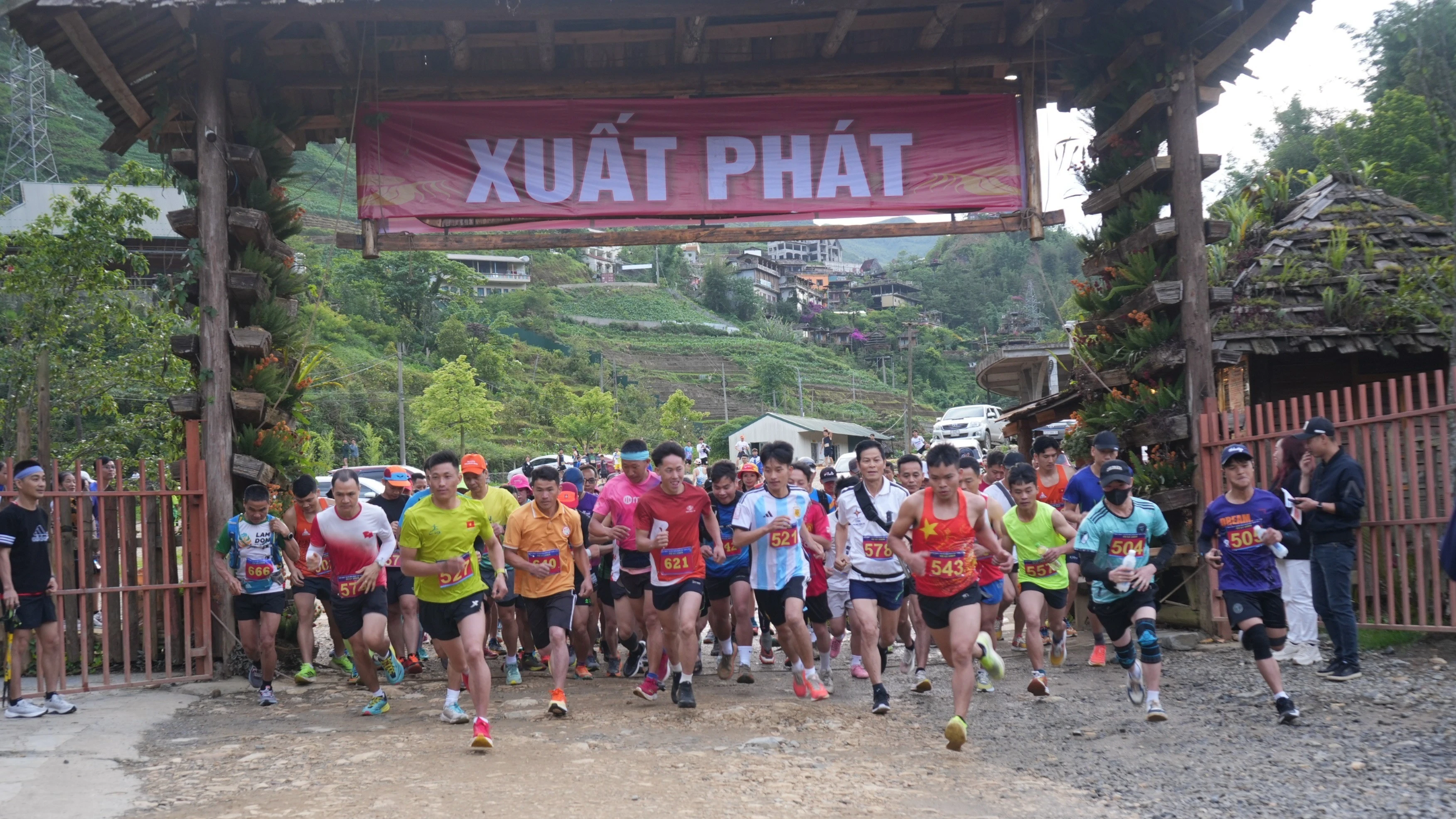 cu-ly-20km-nam-voi-173-vdv-tham-gia-xuat-phat-luc-6-h-sang-1787.jpg