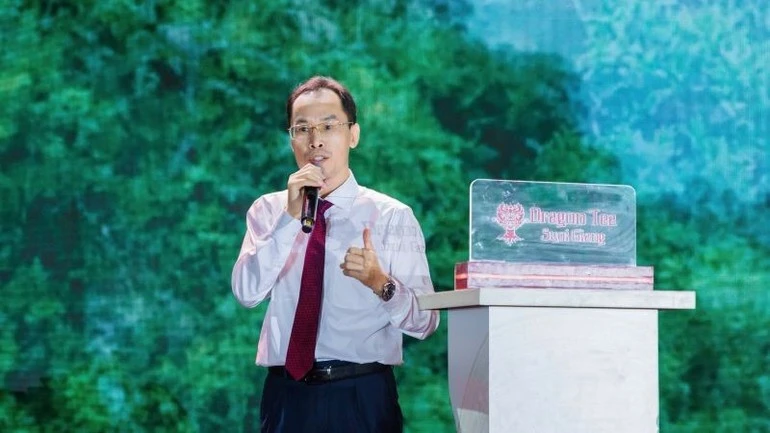 Bác sĩ Nguyễn Công Hân, sáng lập viên thương hiệu Dragon Tea Suối Giàng.