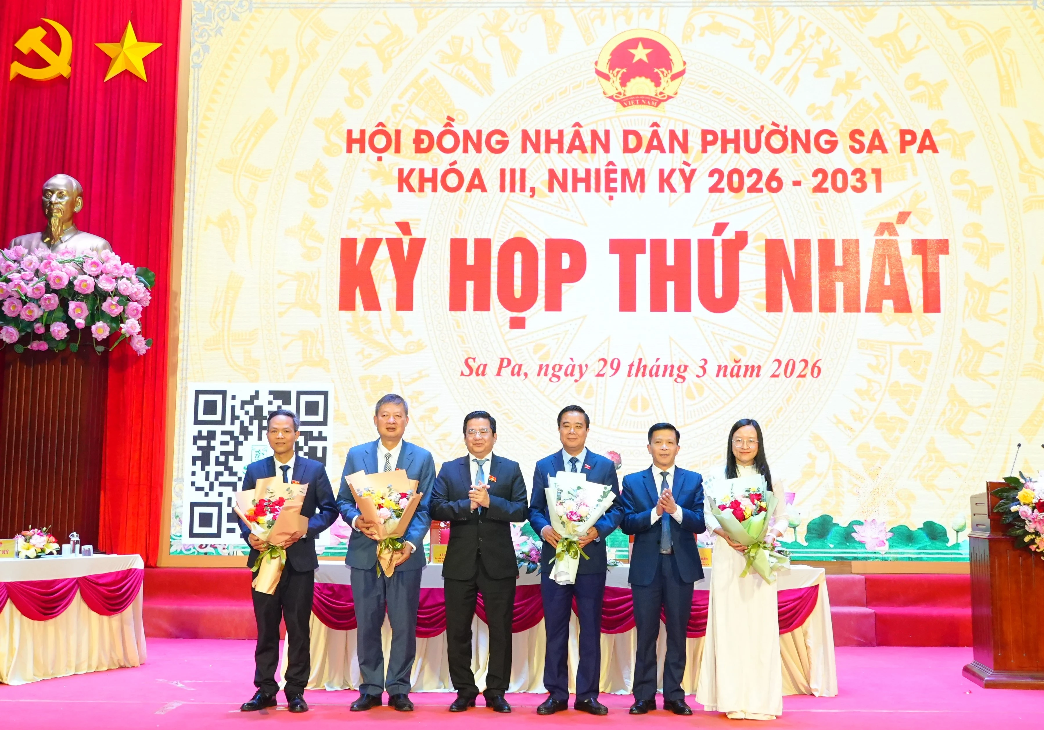 Kỳ họp thứ Nhất, HĐND phường Sa Pa và Lào Cai thành công tốt đẹp ảnh 4