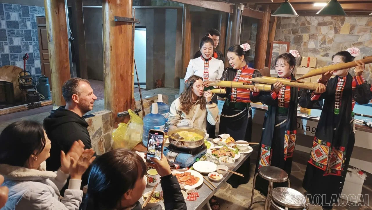 baolaocai-br-z7773343735962-858f0f2d04f43f216c55fa057443fcf4-7509.jpg
