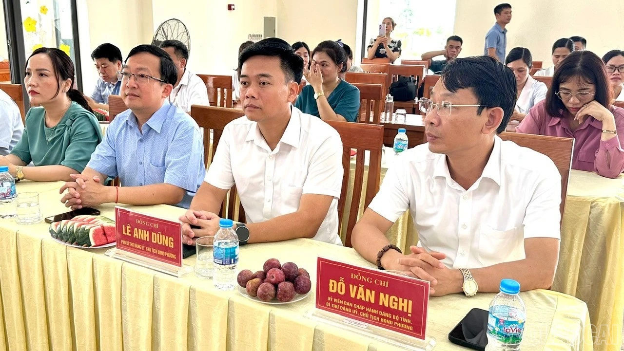 baolaocai-tr-z7887377946344-d9ec6f2e22e99407f43ffaeb7370ddfe.jpg