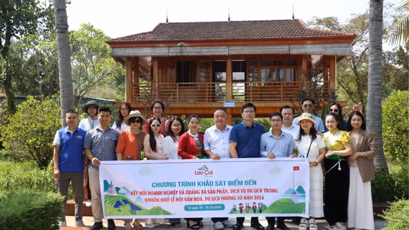 Kết nối lữ hành, nâng tầm du lịch cộng đồng tại Mường Lò