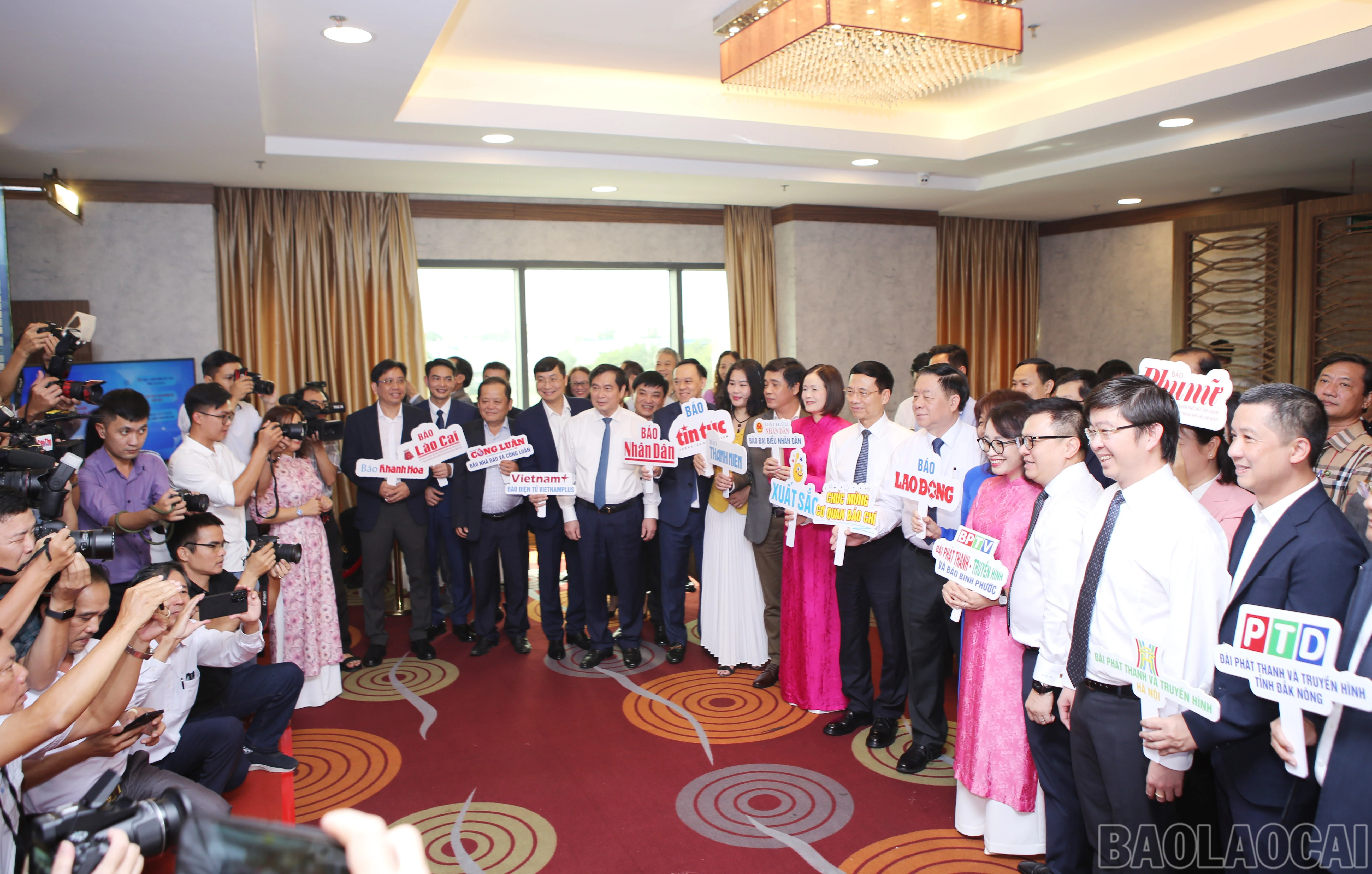 baolaocai-br_bc-1.jpg