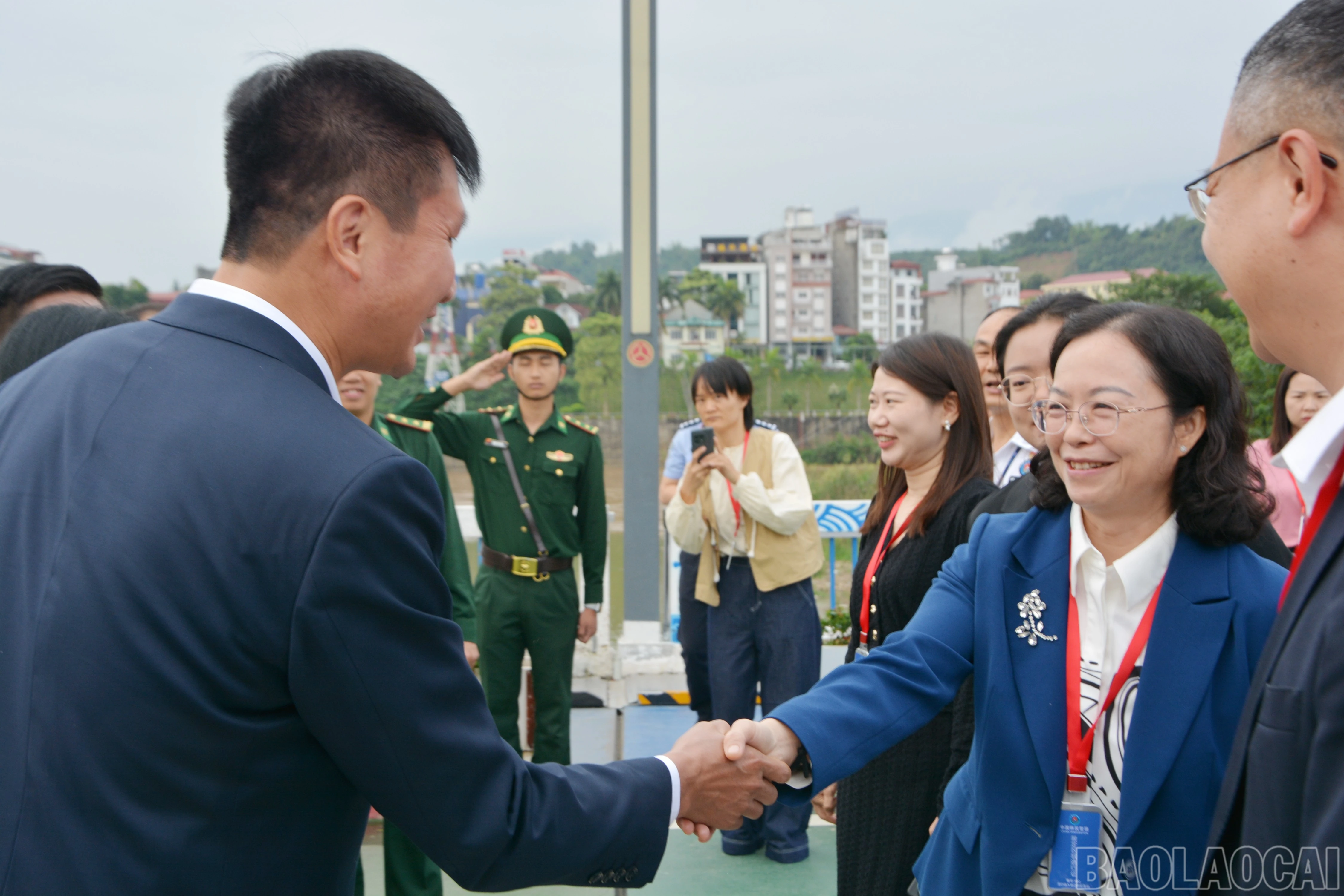 baolaocai-br_5.jpg