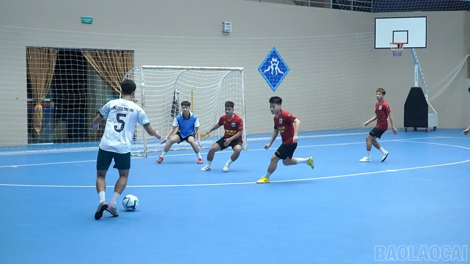 baolaocai-br_dung-ps08-30-45-19still167.jpg
