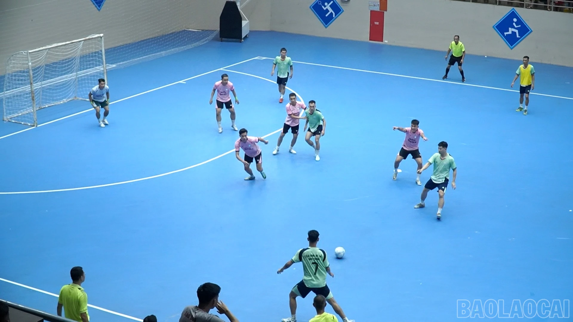 baolaocai-br_dung-ps08-53-16-18still211.jpg