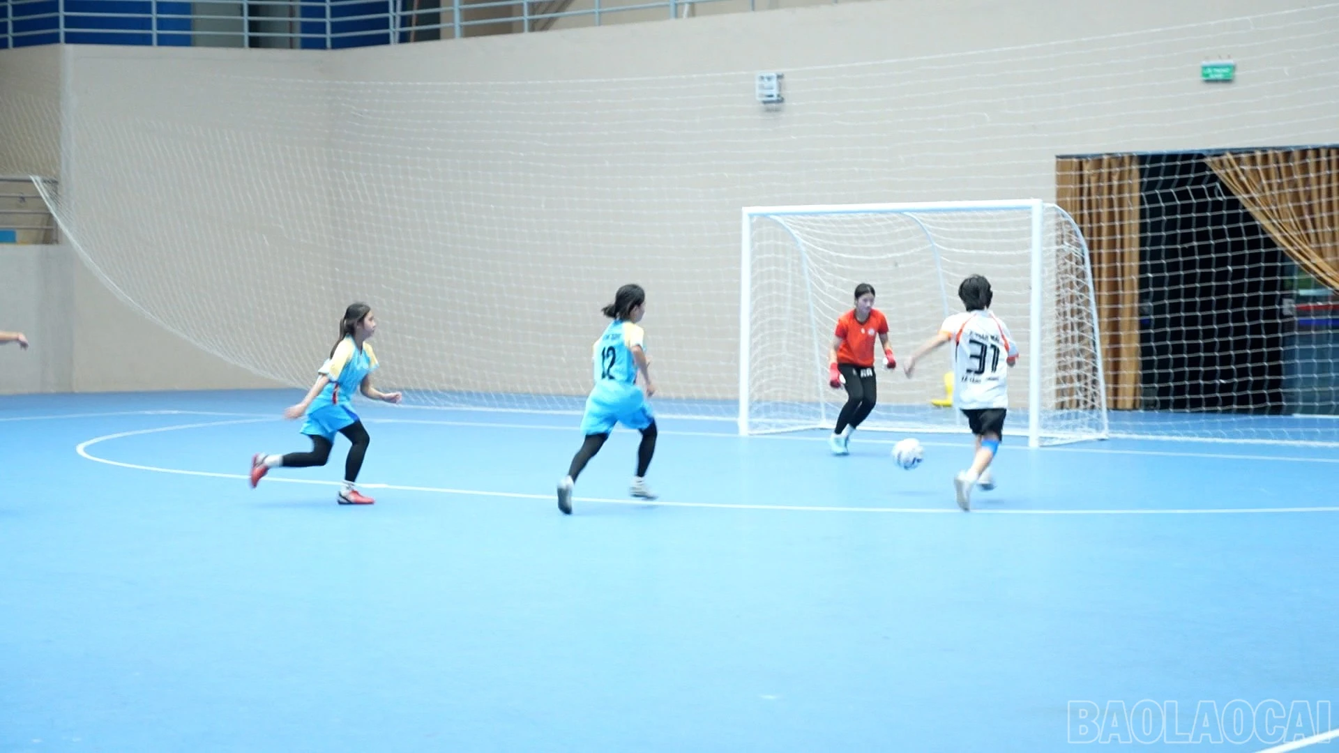 baolaocai-br_dung-ps01-55-43-14still811.jpg