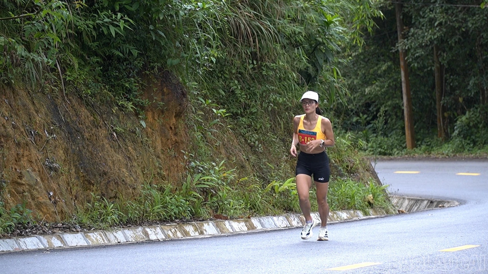 baolaocai-br_dung-ps06-02-51-02still667.jpg