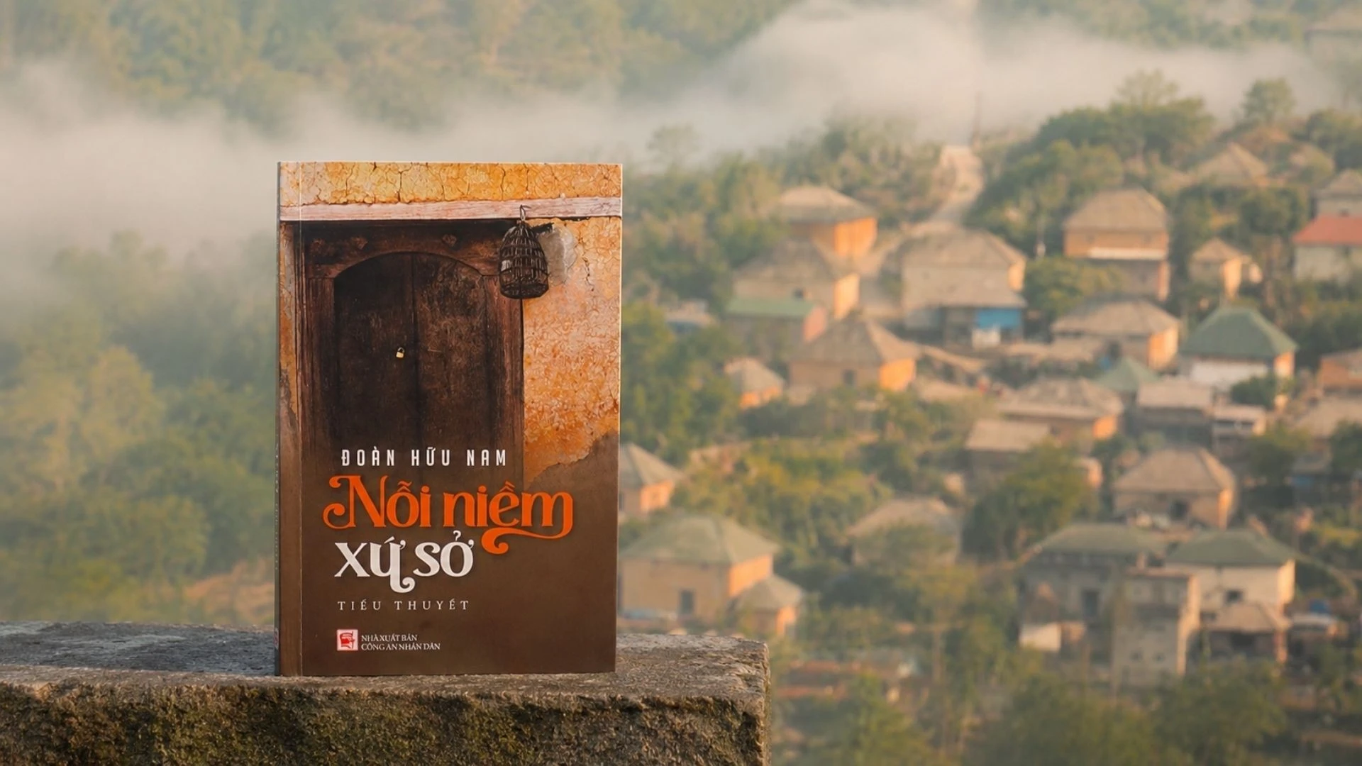 do-den-noi-bat-giam-gia-thoi-trang-nu-facebook-cover-2.jpg