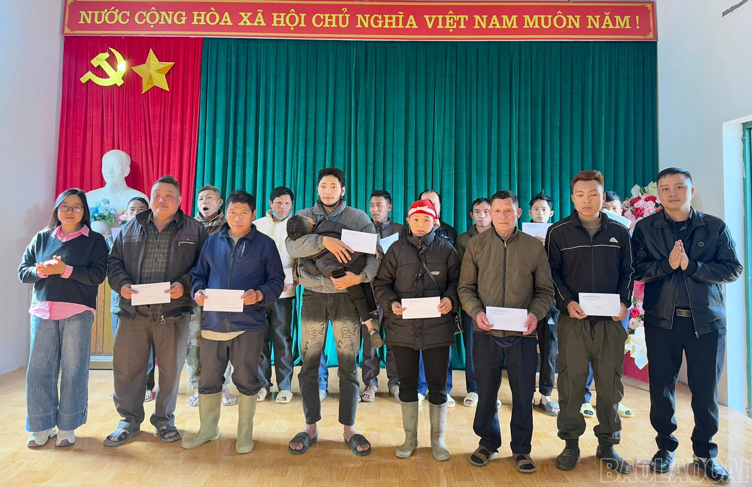 baolaocai-br_z7518952518962-f6c382839c12e3706043d24dafd2b97f.jpg