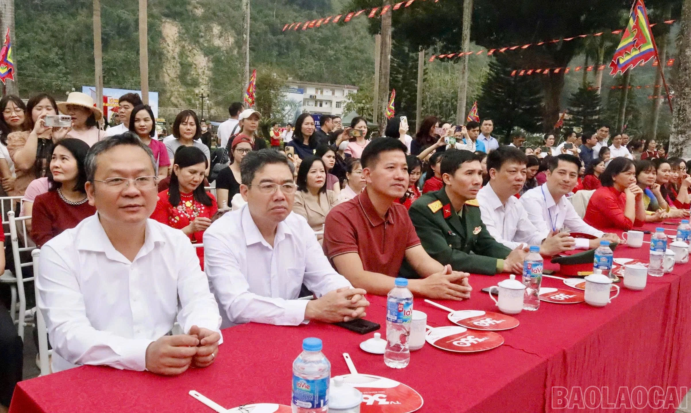 baolaocai-br_z7575510463173-f5f8aa87d641ba539589958d65cdf2c7.jpg