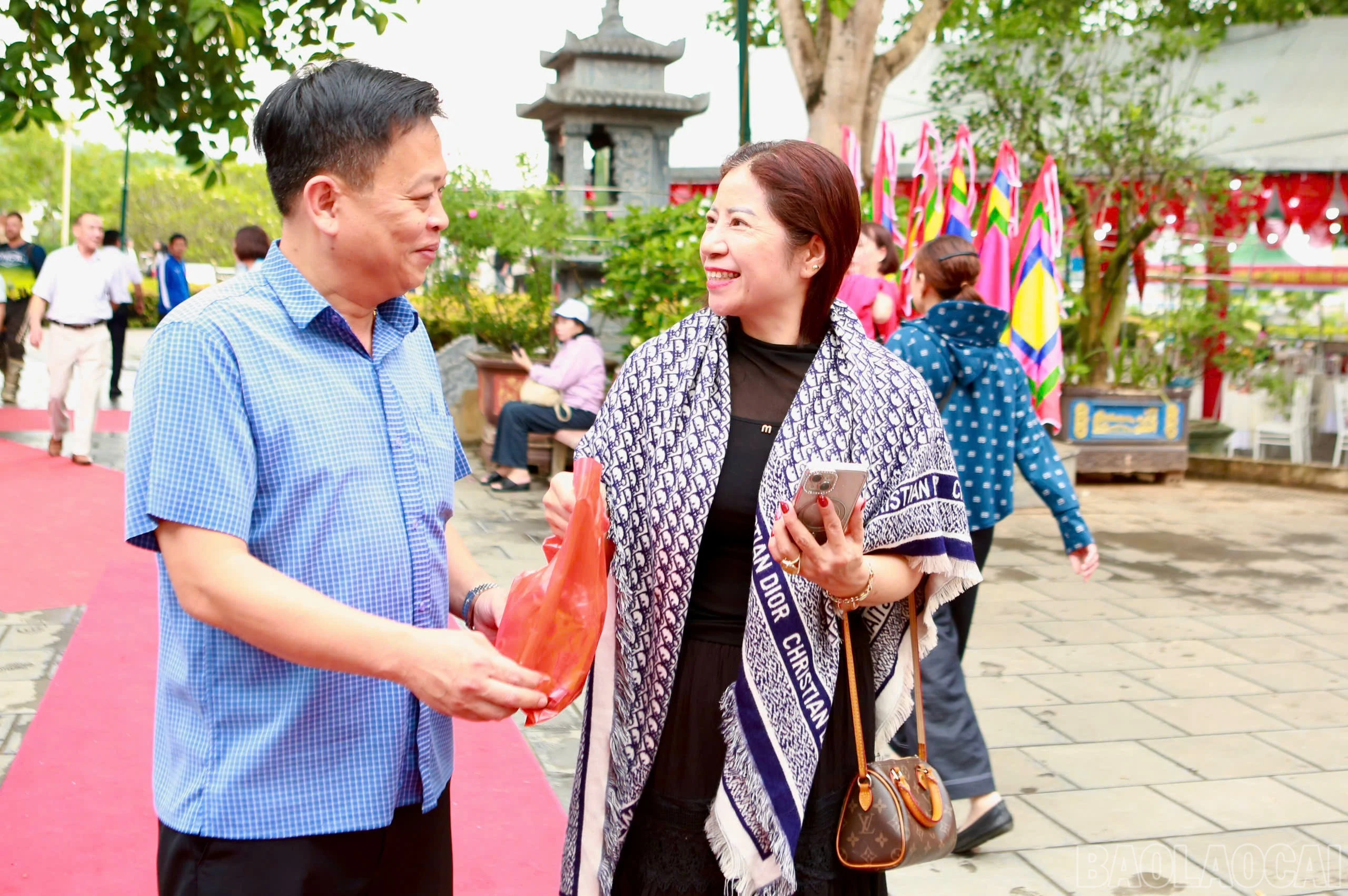 baolaocai-br_z7740741698866-28a922cd035015843028321f09ce3ebc.jpg