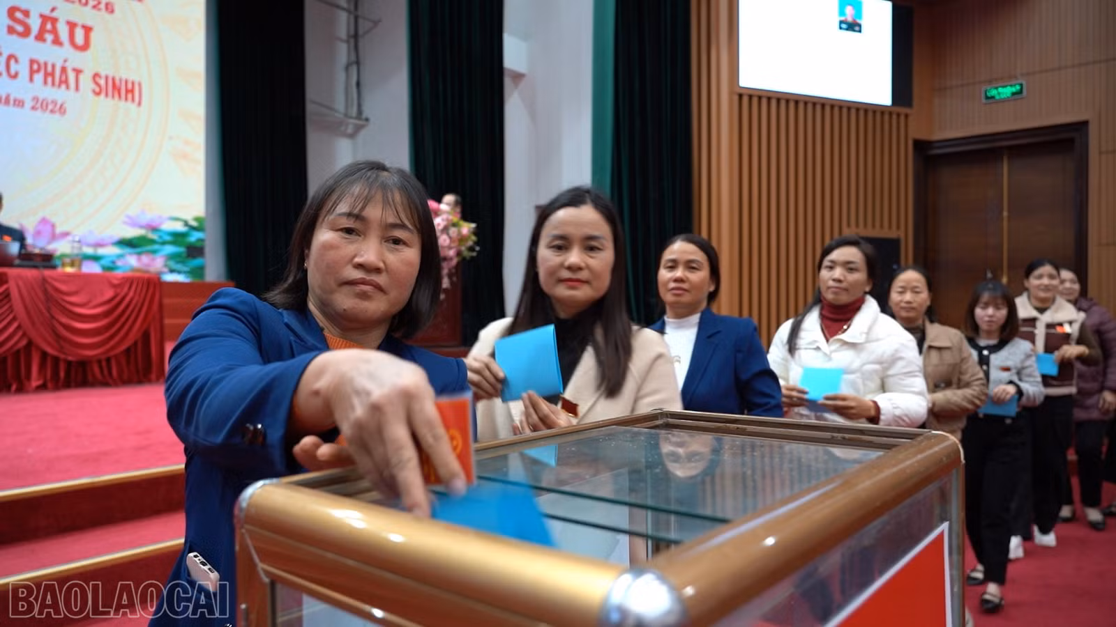 baolaocai-bl_anh-11-bo-phieus-chuc-danh-uvub-phuong.png