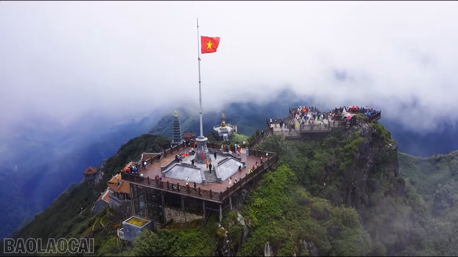 baolaocai-bl_anh-6-canh-dep-hung-vi-loc-nha-dong-duong.png