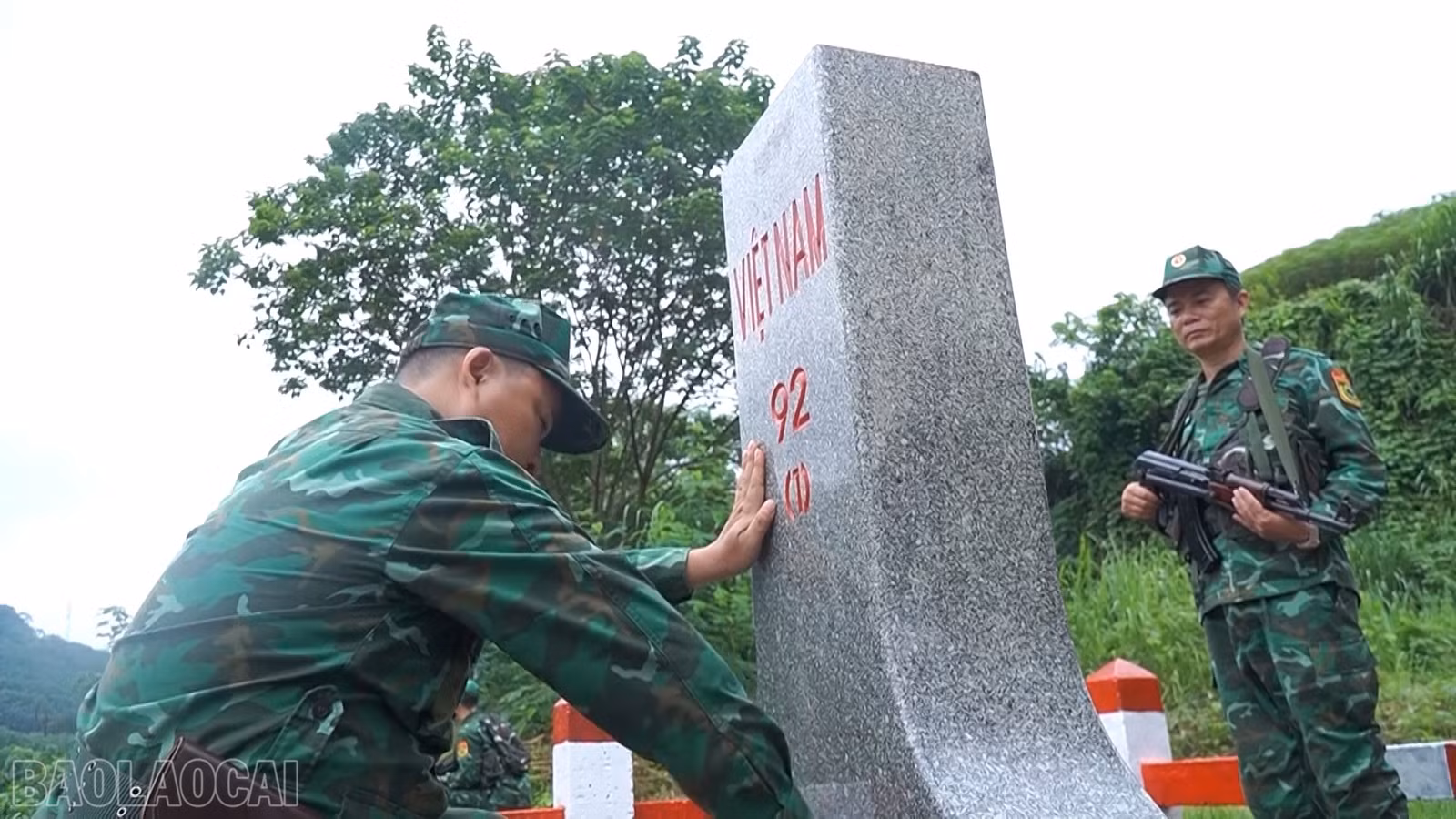 baolaocai-bl_anh-27-kiem-tra-cot-moc-bien-gioi.png