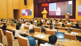 Chủ động phối hợp, kịp thời báo cáo, đề xuất cấp ủy lãnh đạo, chỉ đạo đối với những vấn đề phát sinh