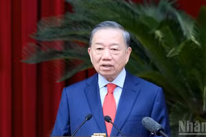 Nghị quyết về tăng cường xây dựng, chỉnh đốn Đảng và hệ thống chính trị trong sạch, vững mạnh toàn diện, đáp ứng yêu cầu phát triển của đất nước trong kỷ nguyên mới