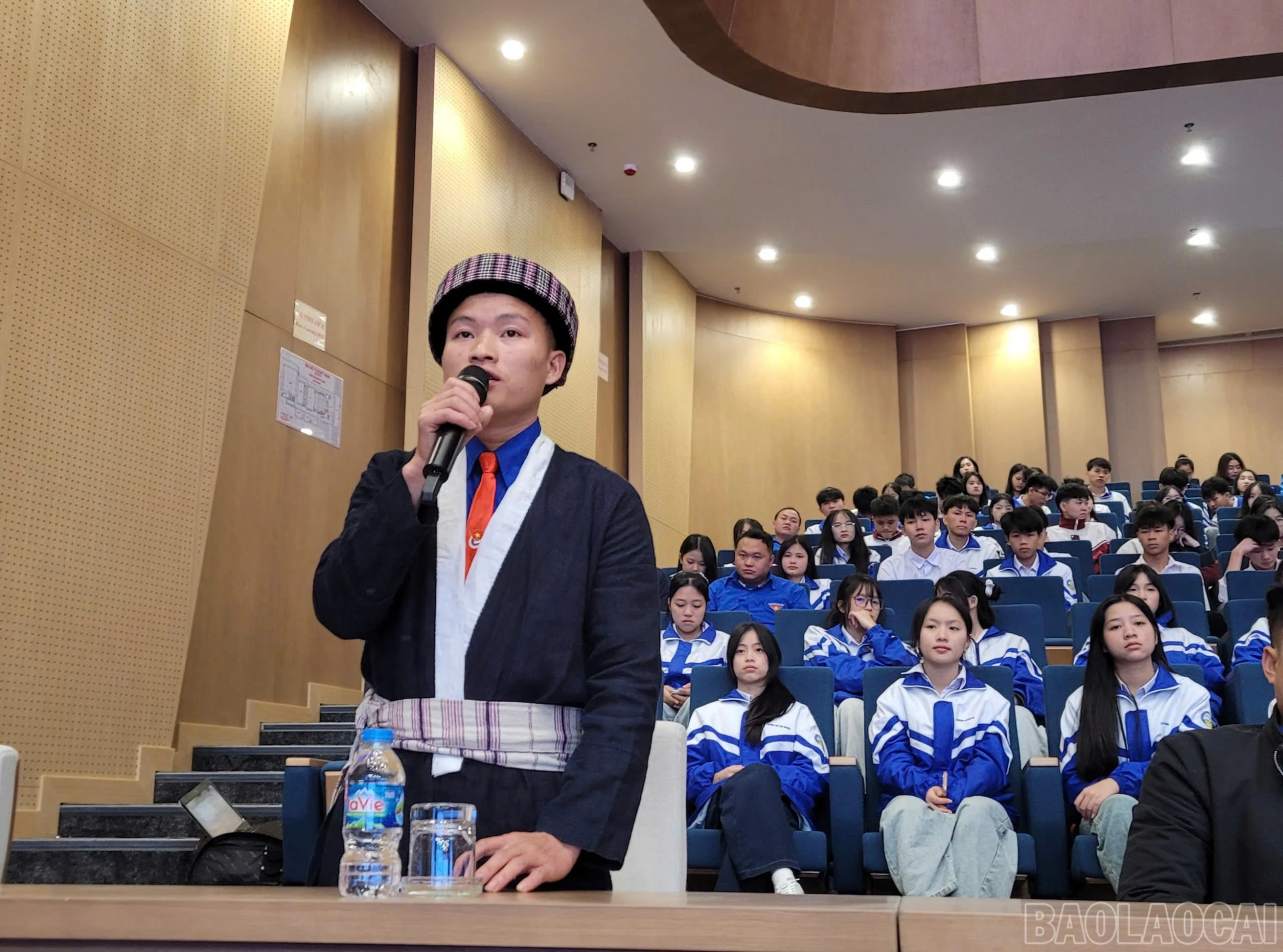 baolaocai-br_z7247033105497-2349dabcef5b1e840c4bed5ebd8f2e40.jpg