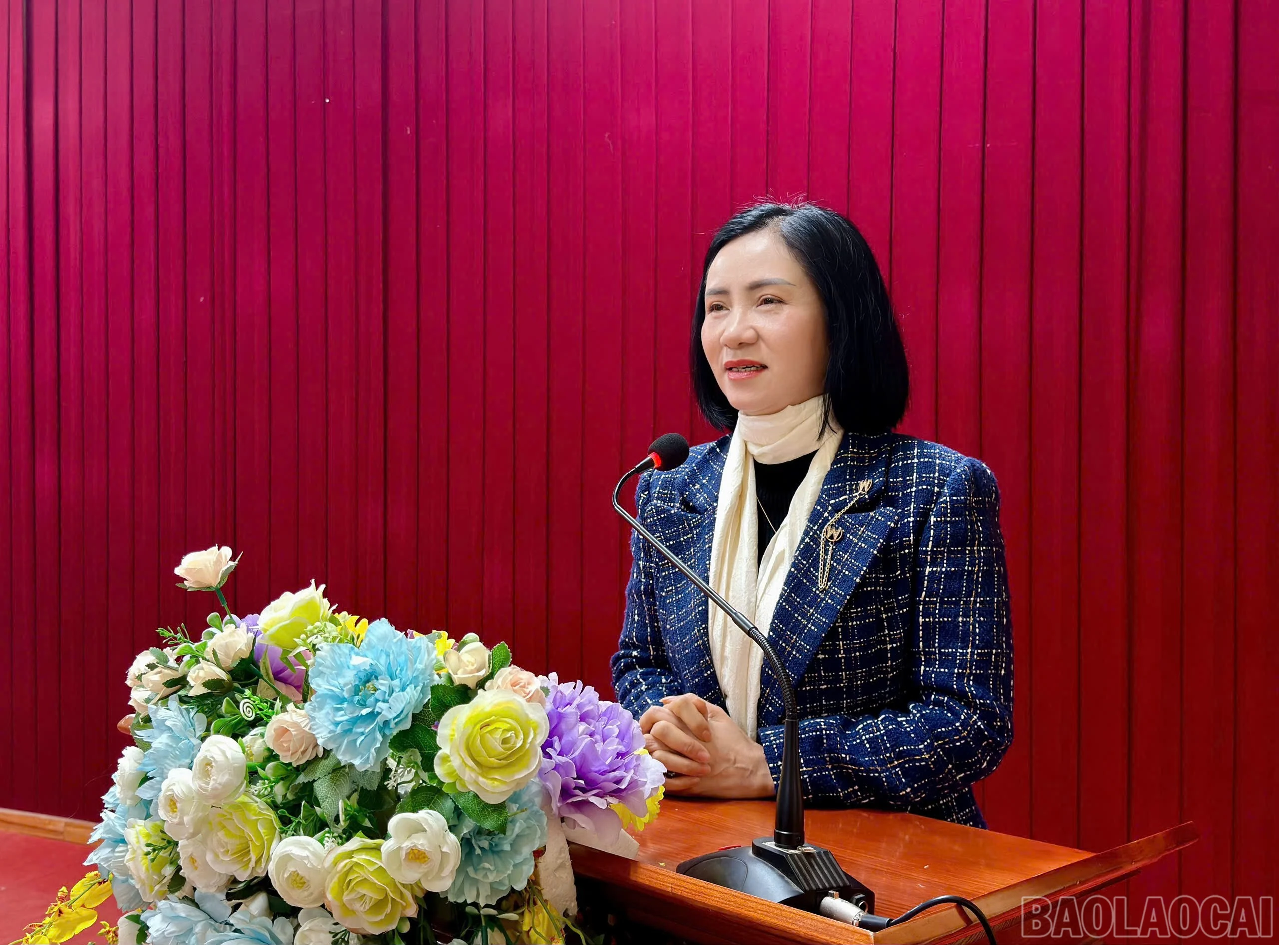 baolaocai-br_dong-c-hi-le-thi-thanh-binh-uy-vien-bch-dang-bo-tinh-pho-bi-thu-dang-uy-cac-co-quan-dang-tinh-phat-bieu-tai-buoi-lam-viec.jpg