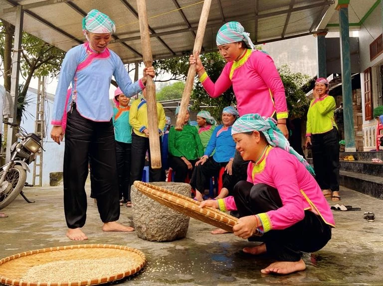 Độc đáo nghi lễ Then cốm của người Giáy xã Quang Kim ảnh 4
