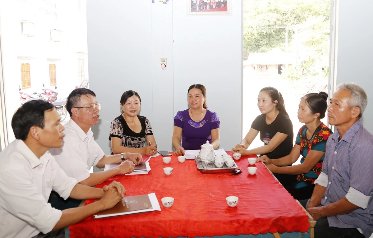 Chi bộ nông thôn xã Xuân Quang sinh hoạt định kỳ theo qui định.