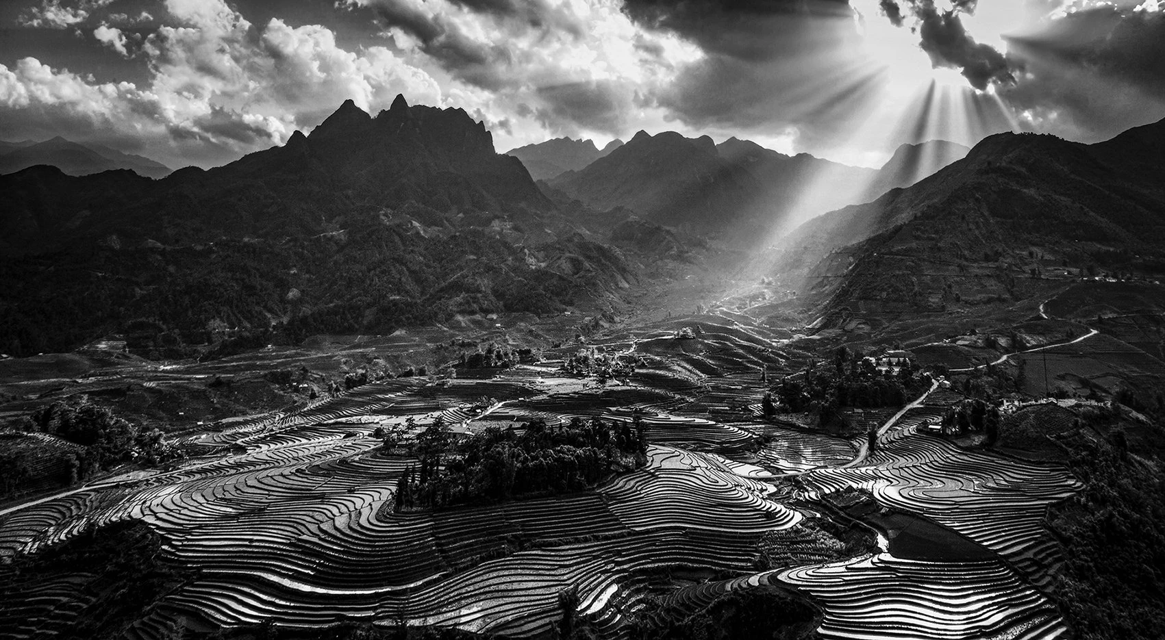 Lào Cai có 6 nhiếp ảnh gia được chọn tác phẩm triển lãm Ảnh nghệ thuật quốc tế lần thứ 11 ảnh 3