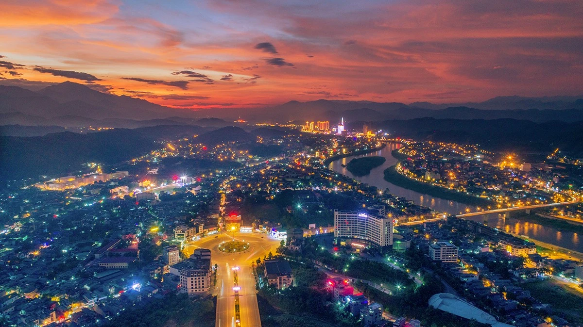 Thành phố Lào Cai đổi thay sau 30 năm tái lập tỉnh ảnh 3