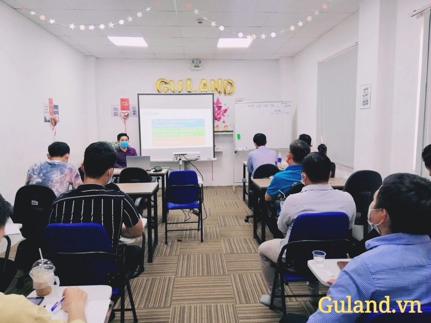 Guland đào tạo phát triển kỹ năng cho nhân viên.