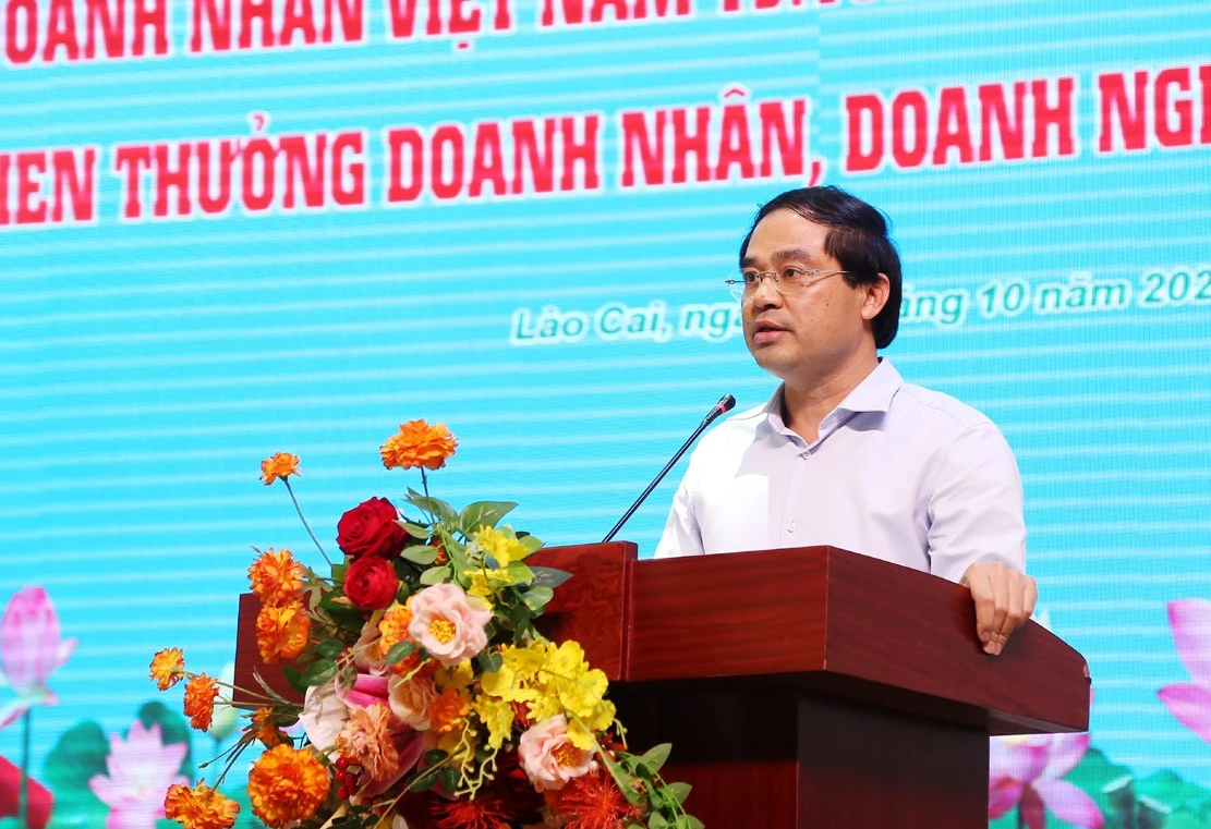 Chủ tịch UBND tỉnh Trịnh Xuân Trường phát biểu tại lễ kỷ niệm.