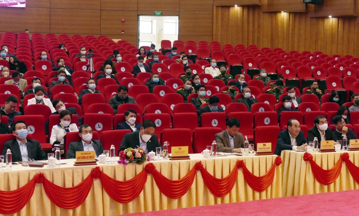Các đại biểu dự Hội nghị tại điểm cầu tỉnh Lào Cai.