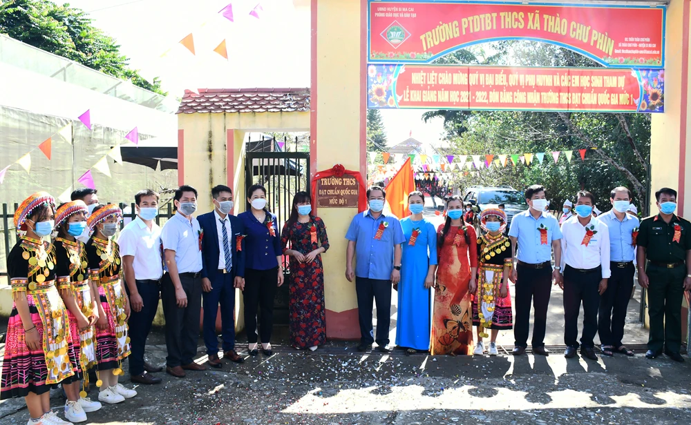 Lào Cai: Gần 228 nghìn học sinh dự Lễ khai giảng năm học mới ảnh 59